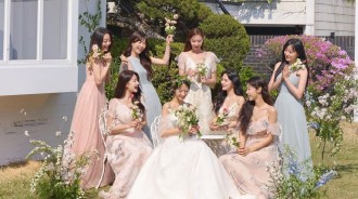韓女星與圈外男友結婚，8位女愛豆當伴娘，網友：伴娘團顏值太高