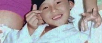 G-Dragon公開兒時可愛照 原來他才是手指Heart元祖