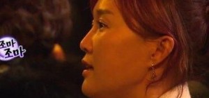 SISTAR孝琳媽媽上鏡《我是歌手3》 表情忐忑不安