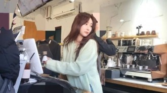 韓國女團解散，實力主唱開店賣咖啡，網友：浪費了她的歌唱實力
