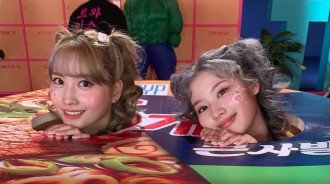 TWICE Sana&Momo為紀念6週年以”牛肉湯泡麵”Cosplay登場！永遠的雙胞胎的真心Cosplay讓粉絲們興奮不已