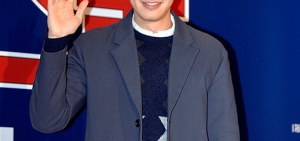 李光洙特級「義氣男」，擔任《人氣歌謠》特別MC