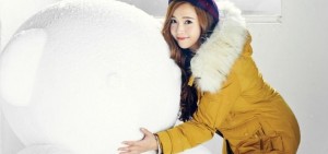 Jessica為品牌SOUP拍攝廣告畫報公開，變身冬日天使如此美麗“凍人”！