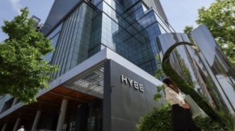 HYBE被指控泄露前ADOR CEO Min Hee Jin的私人信息給媒體