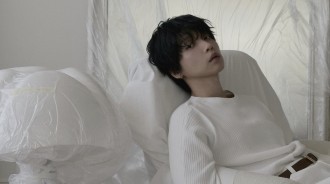 鄭世雲發布寧靜照片迎接新迷你專輯《Brut》