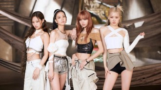 BLACKPINK將以完整團體回歸 YG楊賢碩親自操刀