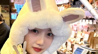 Red Velvet Joy戴著兔子帽盡情享受日本！向粉絲們拜年