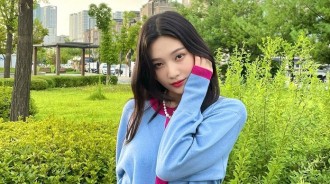 [Red Velvet][新聞]211015 Red Velvet Joy近照公開…清新的時尚