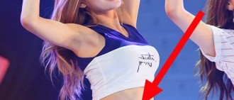 韓網友認為TWICE Momo的腹部稱得上十全十美