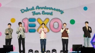 EXO出道10週年紀念活動，與全世界的粉絲們交流”能一起慶祝真是太幸福了”