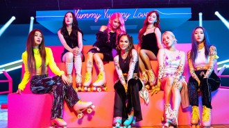 MOMOLAND公開新曲《Yummy Yummy Love》MV，關注與娜塔莎的合作