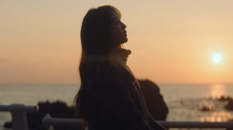 少女時代太妍公開了與Brown Eyed Soul Naul的合作曲《Nights Into Days》MV預告片
