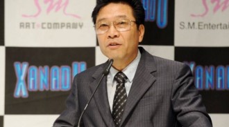SM李秀滿緊急返回韓國，不接受KaKao成第二股東，要追究董事責任