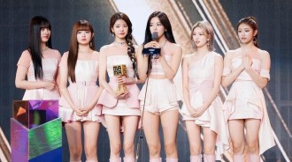 IVE在”2022韓國第一品牌大賞”榮獲女性偶像部門獎！