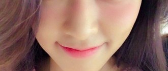 AOA雪炫的酒醉化妝法 微紅臉頰好可愛