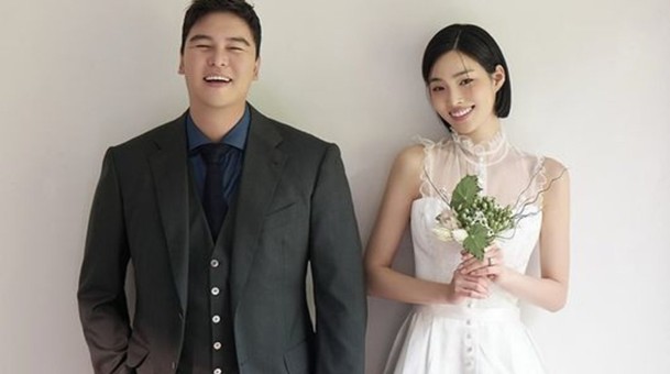 演員李章宇與趙惠元結婚 《我獨自生活》班底齊聚婚禮 - SeoulSunday.com
